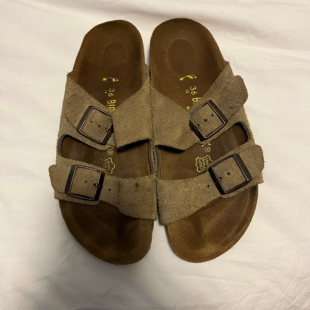 Birkenstock Arizona Sandals Tan Suede Size US 36 / US Women's 6
